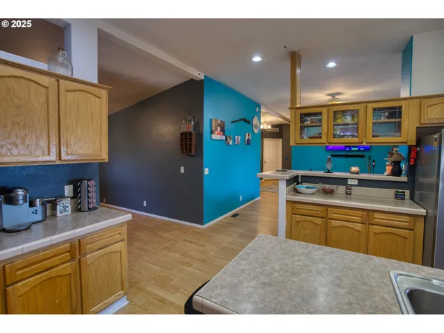 $325,000 | 1366 South Columbus Avenue, Goldendale, WA 98620