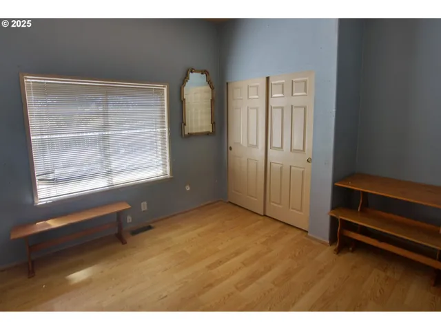 $325,000 | 1366 South Columbus Avenue, Goldendale, WA 98620