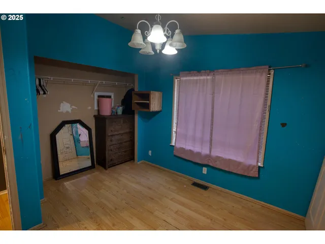 $325,000 | 1366 South Columbus Avenue, Goldendale, WA 98620