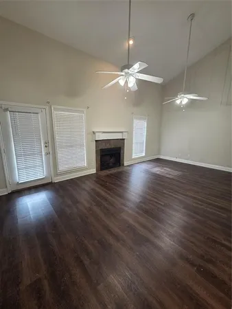 $1,525 | 6006 Marvin Loving Drive, Unit 101, Garland, TX 75043