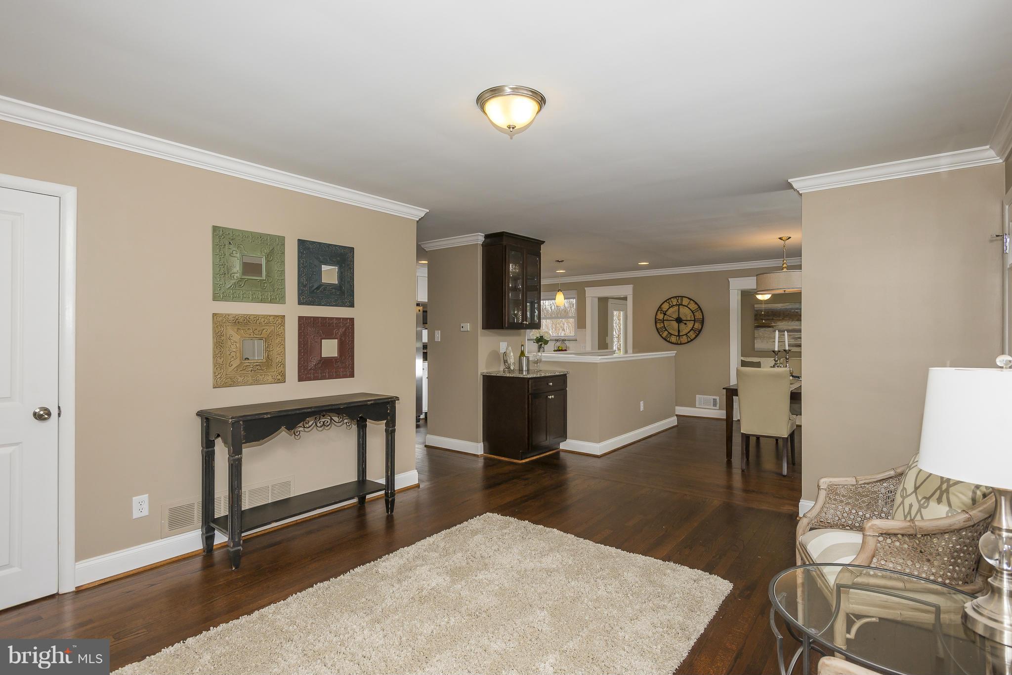 4223 Darnall Road Baltimore, MD 21236 - Photo 6 of 30 Living Room