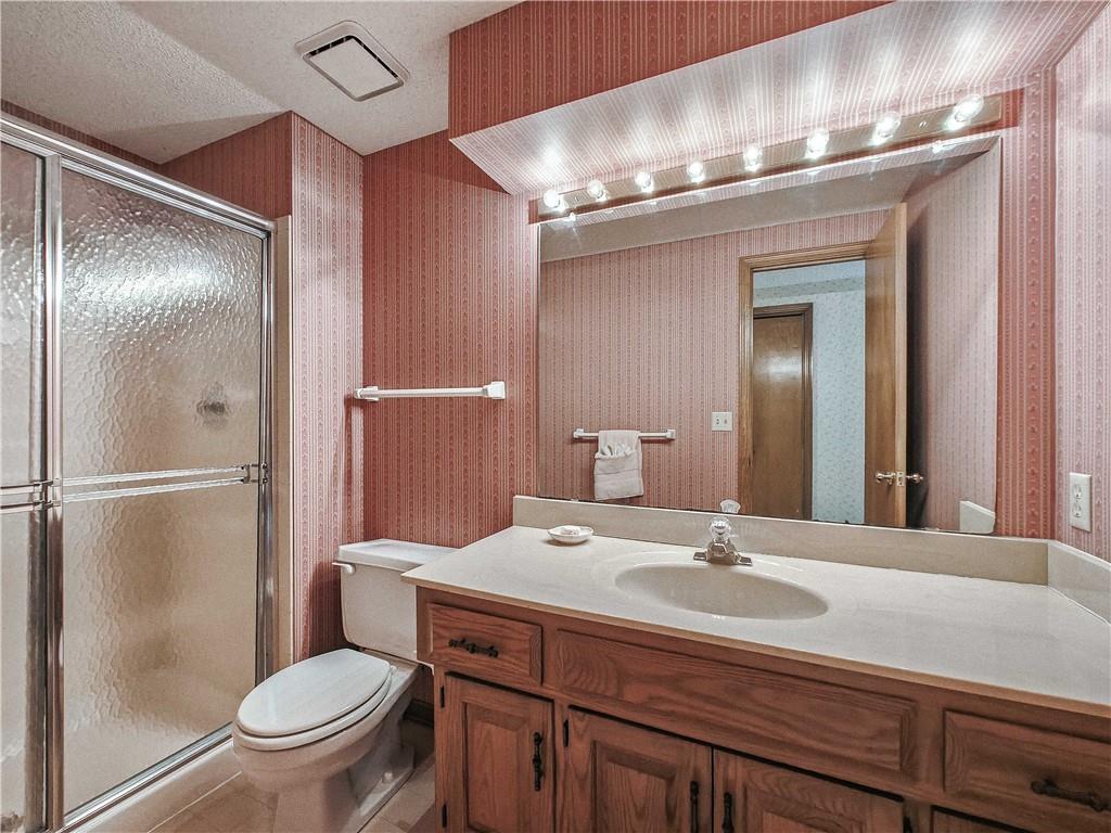 10560 Noland Road Lenexa, KS 66215 - Photo 30 of 44