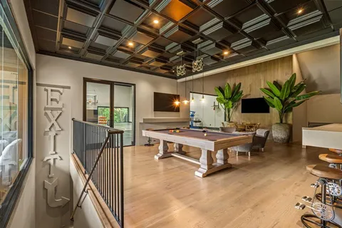 $2,750,000 | 6345 Meadows W Drive, Fort Worth, TX 76132