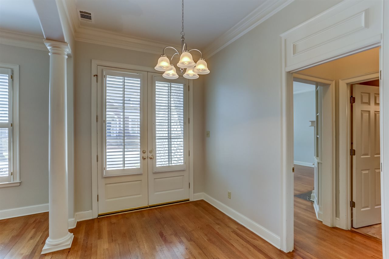 8024 Willow Brook Road Germantown, TN 38138 - Photo 6 of 25 Gallery Image 6