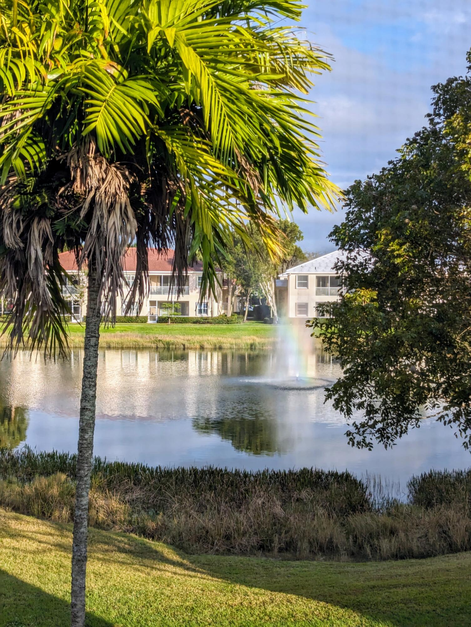 2152 Wingate Bend Wellington, FL 33414 - Photo 12 of 42 PXL_20240118_212340341