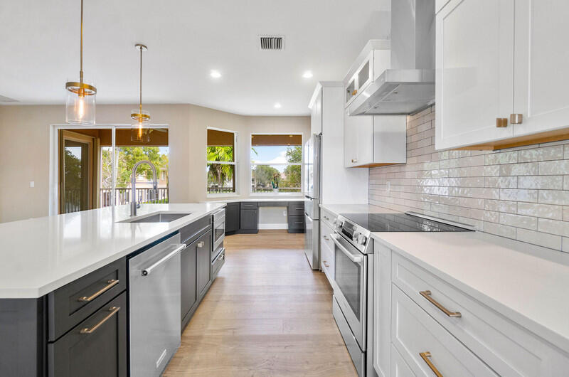 2152 Wingate Bend Wellington, FL 33414 - Photo 5 of 42 untitled-10.jpg-vsuniqueid-65ae929aec826