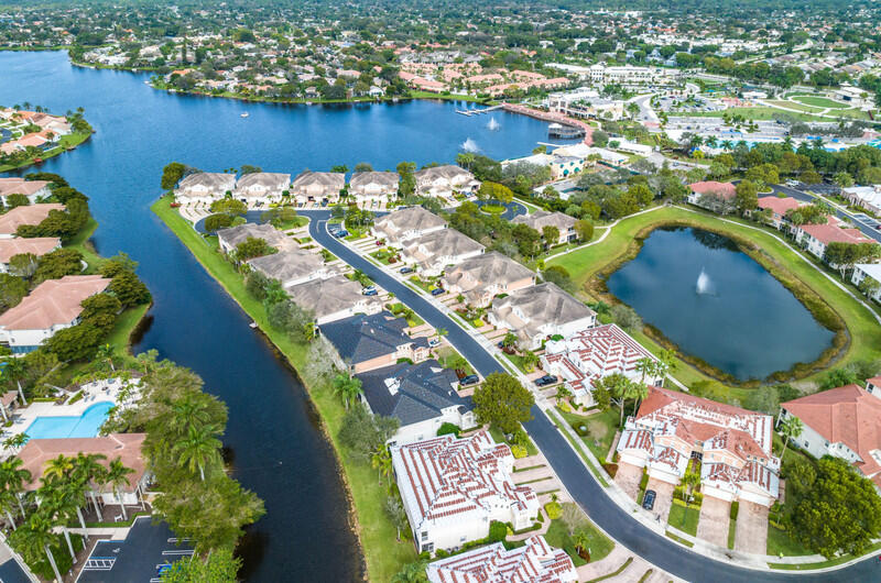 2152 Wingate Bend Wellington, FL 33414 - Photo 8 of 42 untitled-7.jpg-vsuniqueid-65ae96077f89b