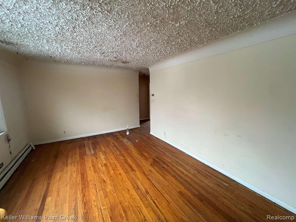 42600 Fret Road Belleville, MI 48111 - Photo 2 of 4