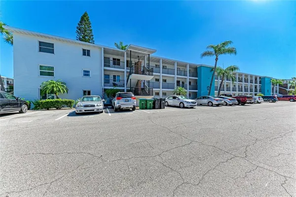 a car parked in front of a building