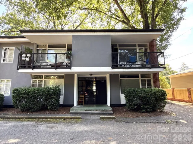 $995 | 2126 East 7th Street, Unit 107, Charlotte, NC 28204
