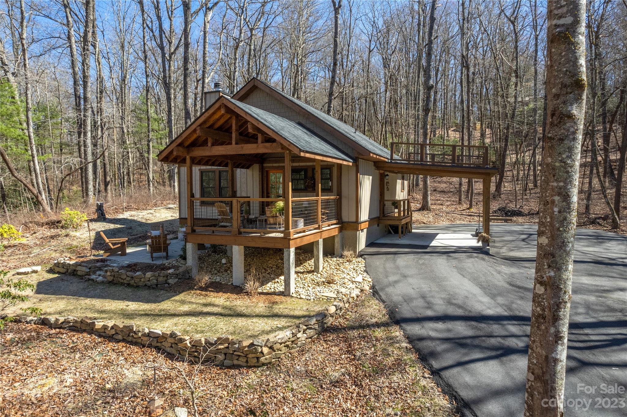 a house view with a outdoor space