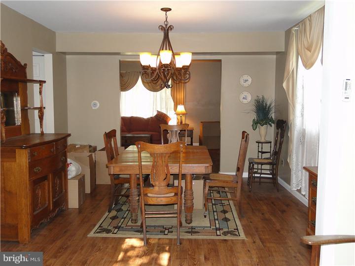 15 Brighton Road Westampton, NJ 08060 - Photo 4 of 14 Dining Room