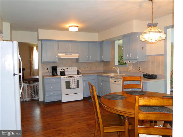 15 Brighton Road Westampton, NJ 08060 - Photo 5 of 14 Kitchen