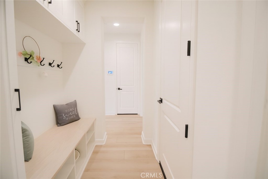 279 Barnes Road Tustin, CA 92782 - Photo 19 of 31 a bathroom with a bathtub and shower