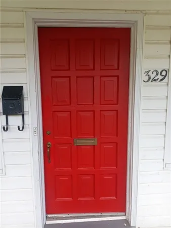 $2,500 | 329 East 63rd Street, Savannah, GA 31405