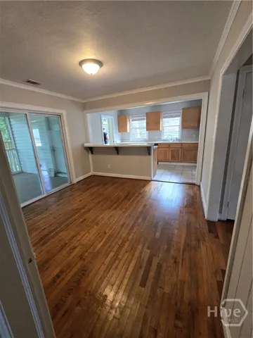 $2,500 | 329 East 63rd Street, Savannah, GA 31405