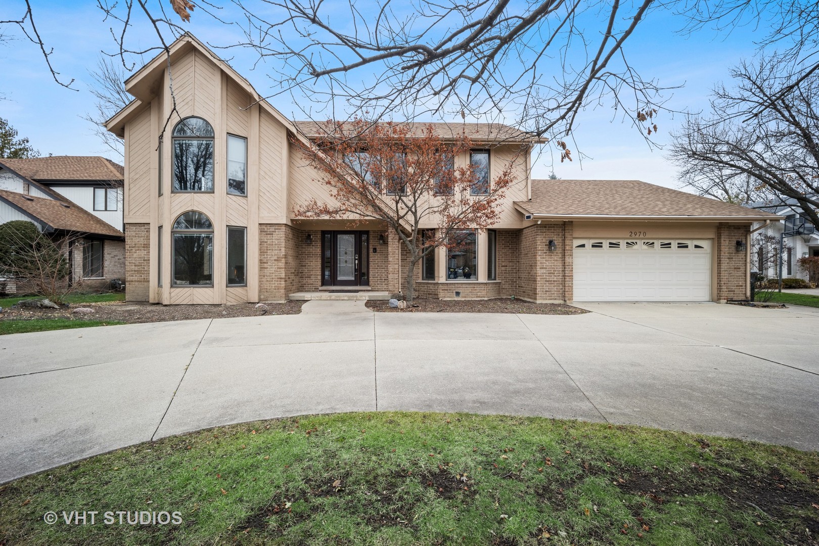 2970 Techny Road Northbrook, IL 60062 - Photo 1 of 1 a front view of a house with a garden