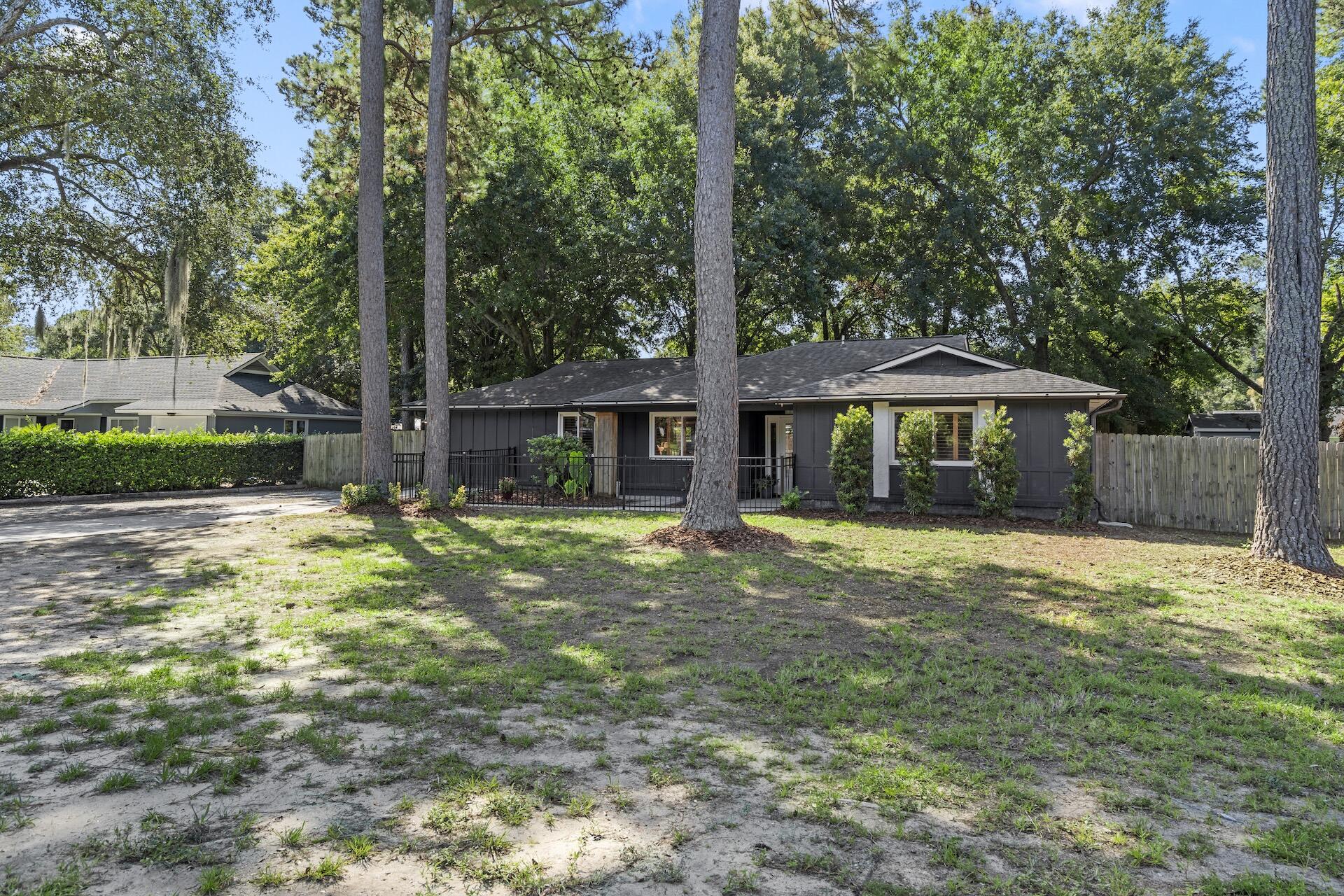1317 Fort Johnson Road Charleston, SC 29412 - Photo 32 of 36 SDH04908