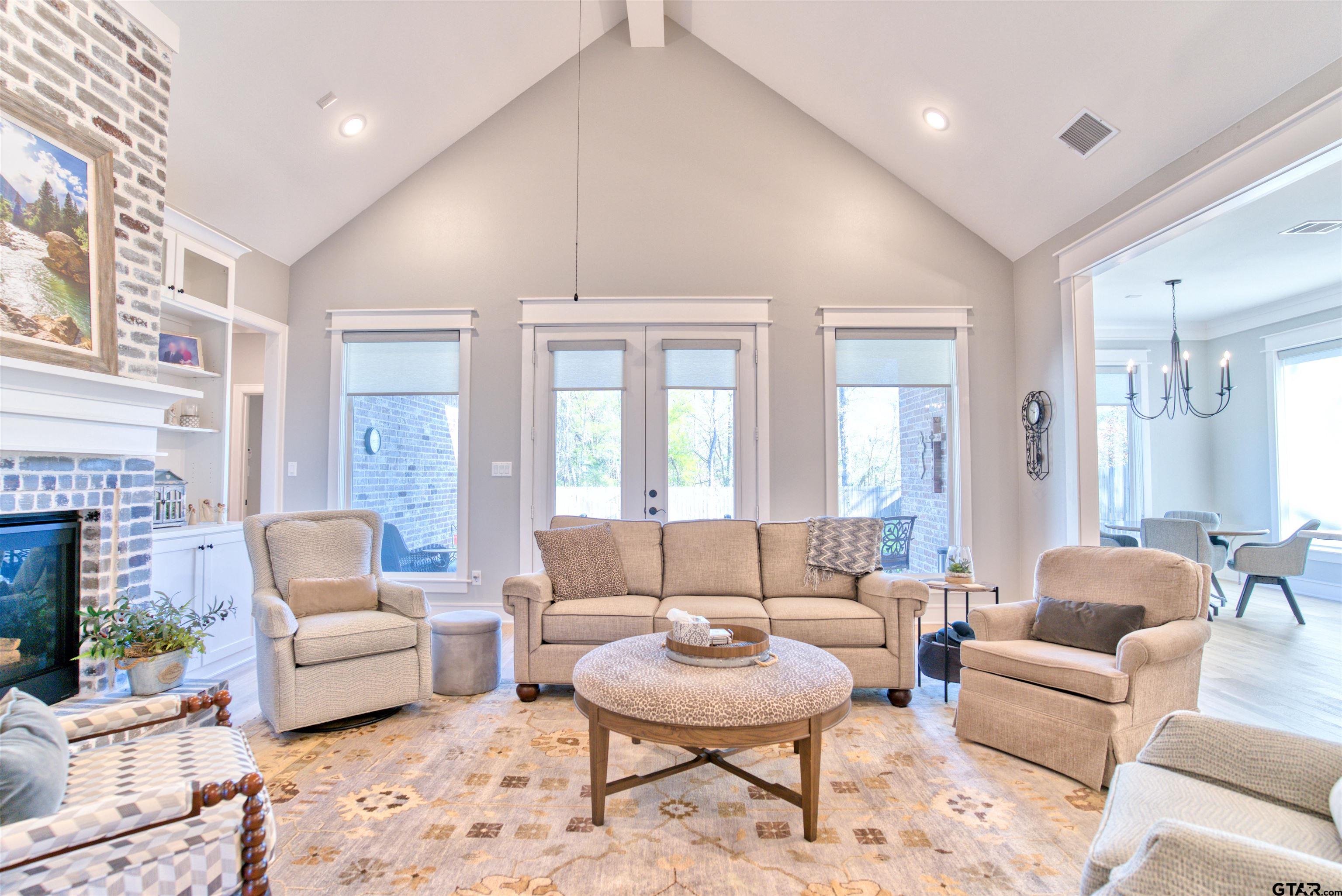 1882 Stonehaven Court Tyler, TX 75703 - Photo 6 of 48