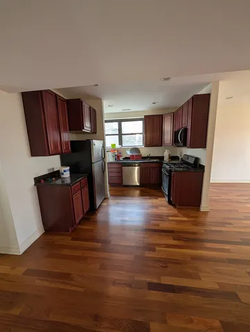 $1,600 | 4345 North Sawyer Avenue, Unit A3, Chicago, IL 60618