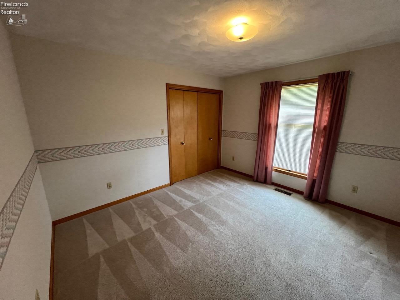 1231 Buchman Road Fremont, OH 43420 - Photo 11 of 50 Gallery Image 11