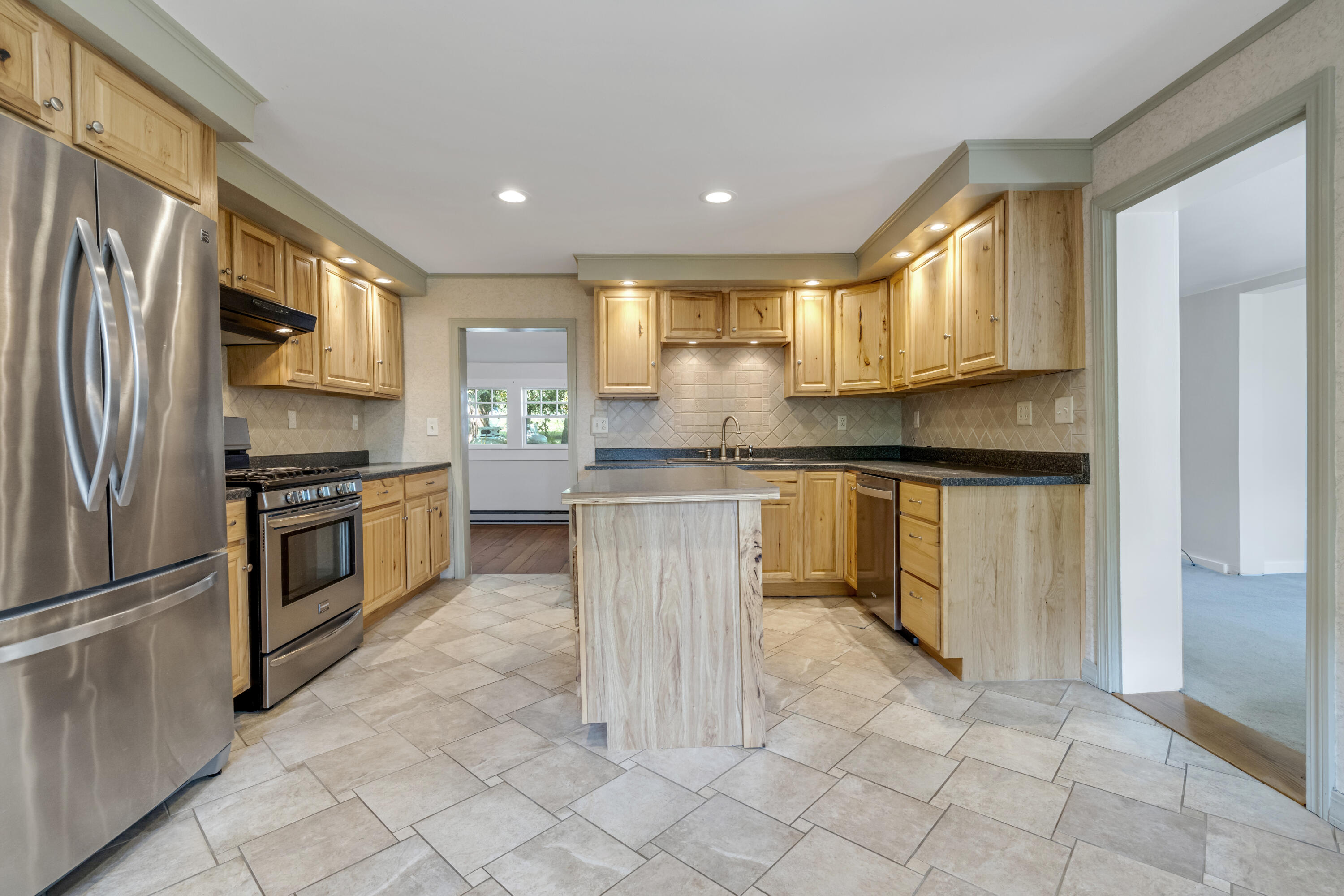 142 River Road Bowdoinham, ME 04008 - Photo 9 of 67 K 1