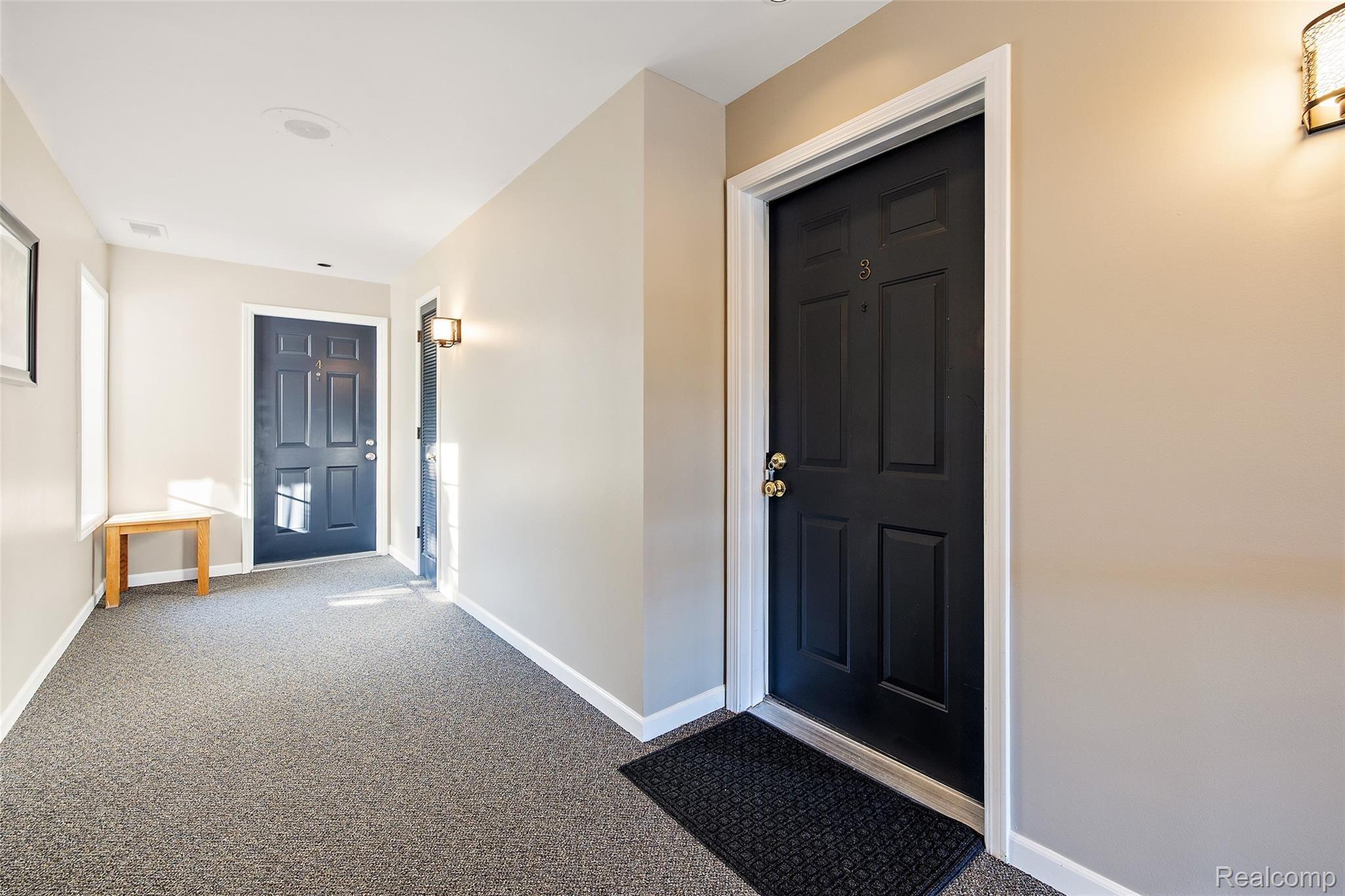 416 North Helen Avenue, Unit 3 Rochester, MI 48307 - Photo 7 of 23 416 N Helen-6.jpg
