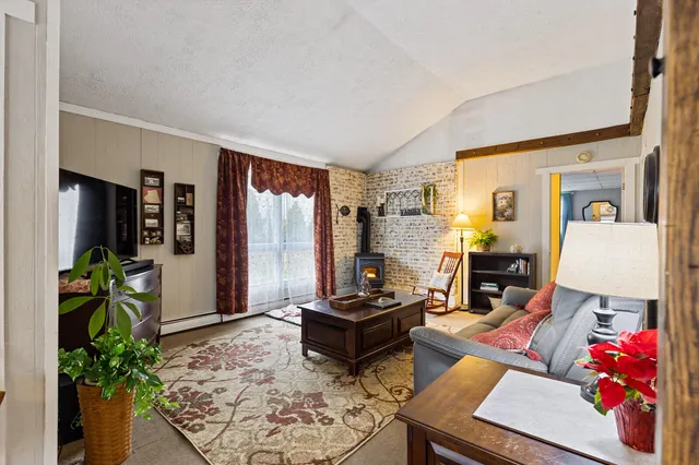 $274,900 | 13 Chase Avenue, Augusta, ME 04330