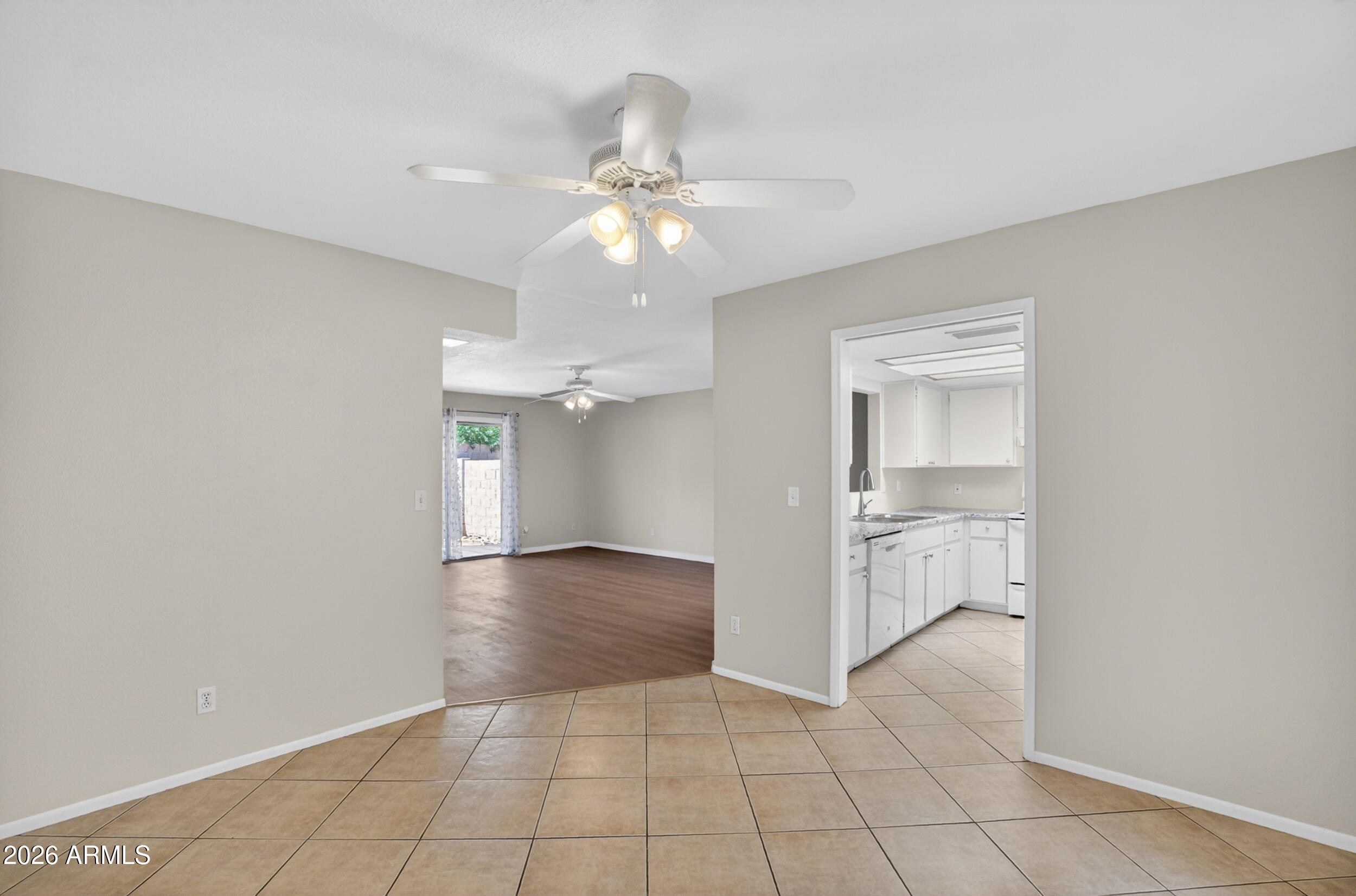 517 West Duke Drive Tempe, AZ 85283 - Photo 11 of 40 9_dsc00345