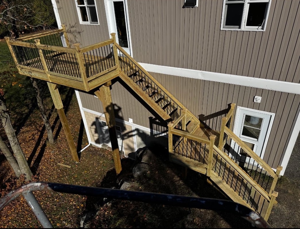53 Hidden Drive Alburgh, VT 05440 - Photo 2 of 47