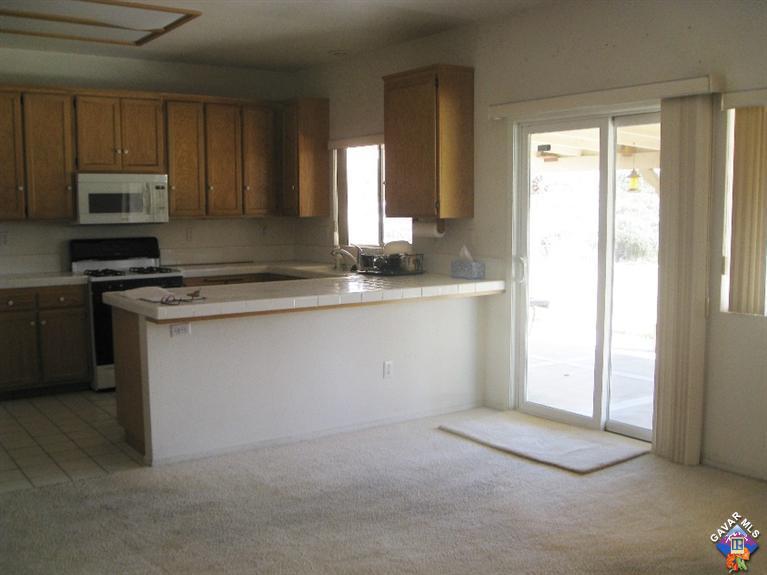 2838 Chuckwagon Road Palmdale, CA 93550 - Photo 10 of 24 Additional Photo
