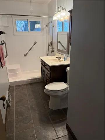 $215,000 | 2527 Queen Ridge Drive, Independence, MO 64055