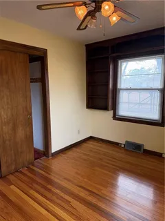 $215,000 | 2527 Queen Ridge Drive, Independence, MO 64055