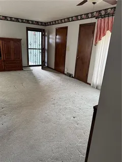 $215,000 | 2527 Queen Ridge Drive, Independence, MO 64055