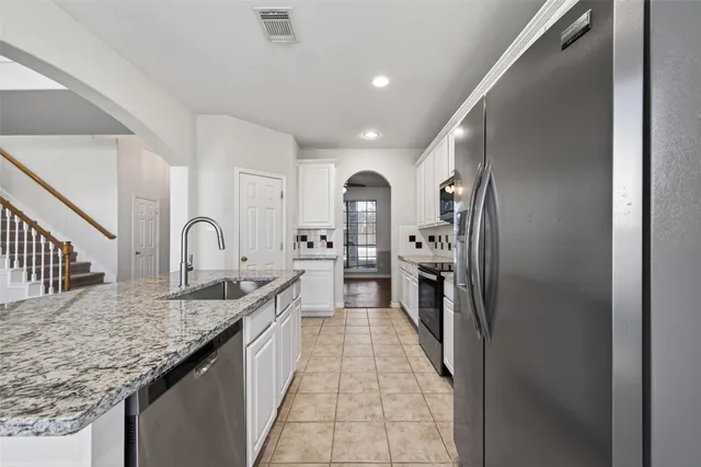 $2,690 | 23730 River Pl Drive, Katy, TX 77494