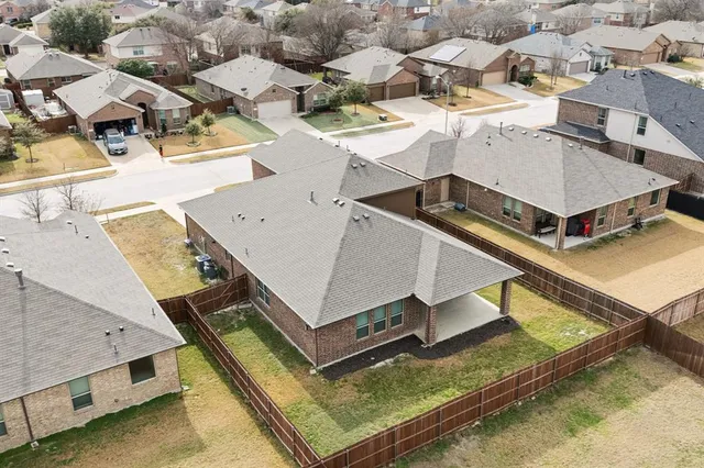 $399,000 | 532 Redding Drive, Saginaw, TX 76131