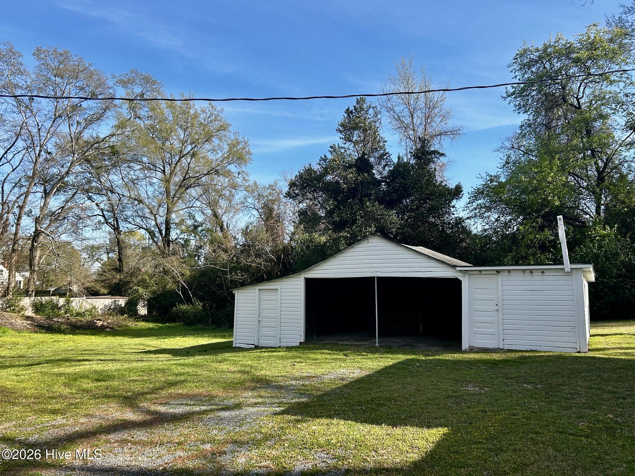 514 East Washington Street Rockingham, NC 28379 - Photo 39 of 45 detached garage