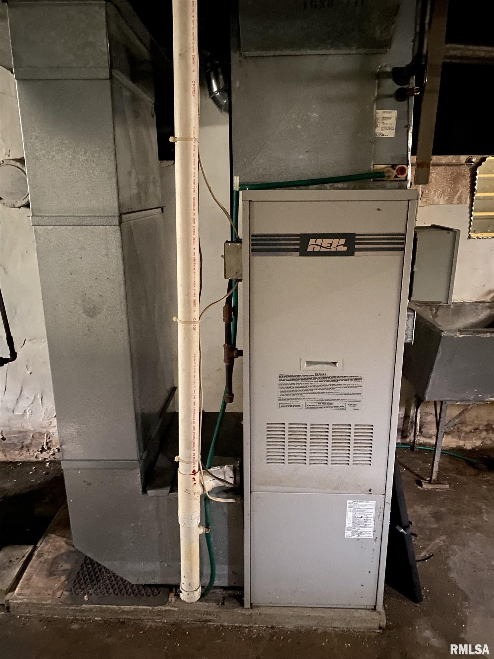 914 East Locust Street Canton, IL 61520 - Photo 14 of 15