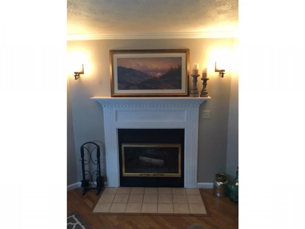 322 Winding Pond Road, Unit 322 Londonderry, NH 03053 - Photo 5 of 23 Gallery Image 5