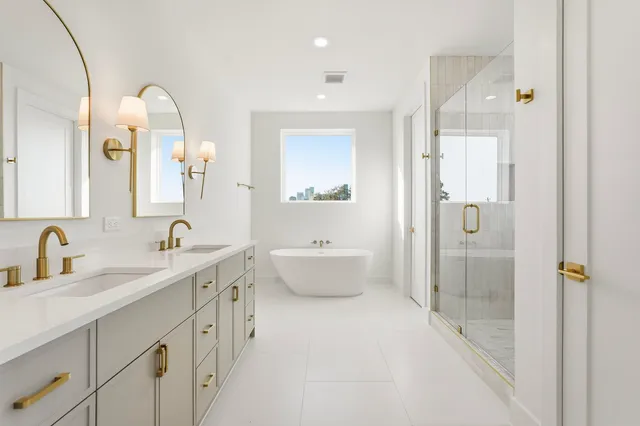 $2,950 | 3828 Wilmer Street, Houston, TX 77003