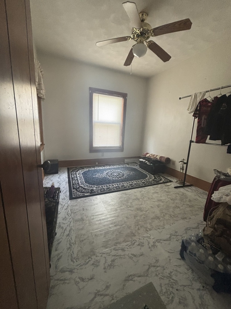 3001 44th Street Moline, IL 61265 - Photo 6 of 31