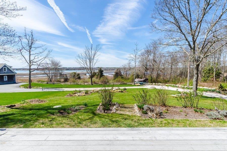 62 Converse Road Marion, MA 02738 - Photo 10 of 14 a view of a garden with a houses