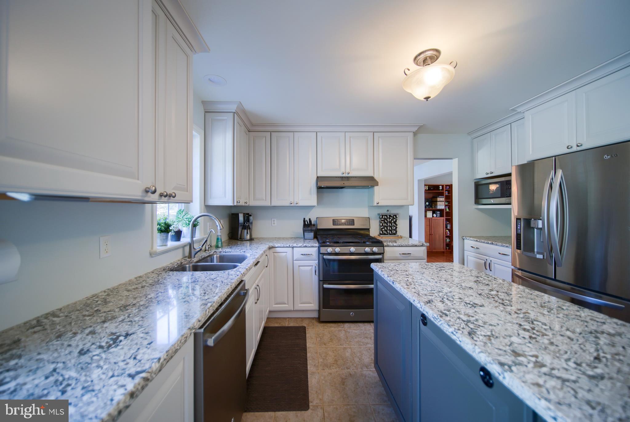 9 Penny Lane Lititz, PA 17543 - Photo 19 of 35 Gallery Image 19