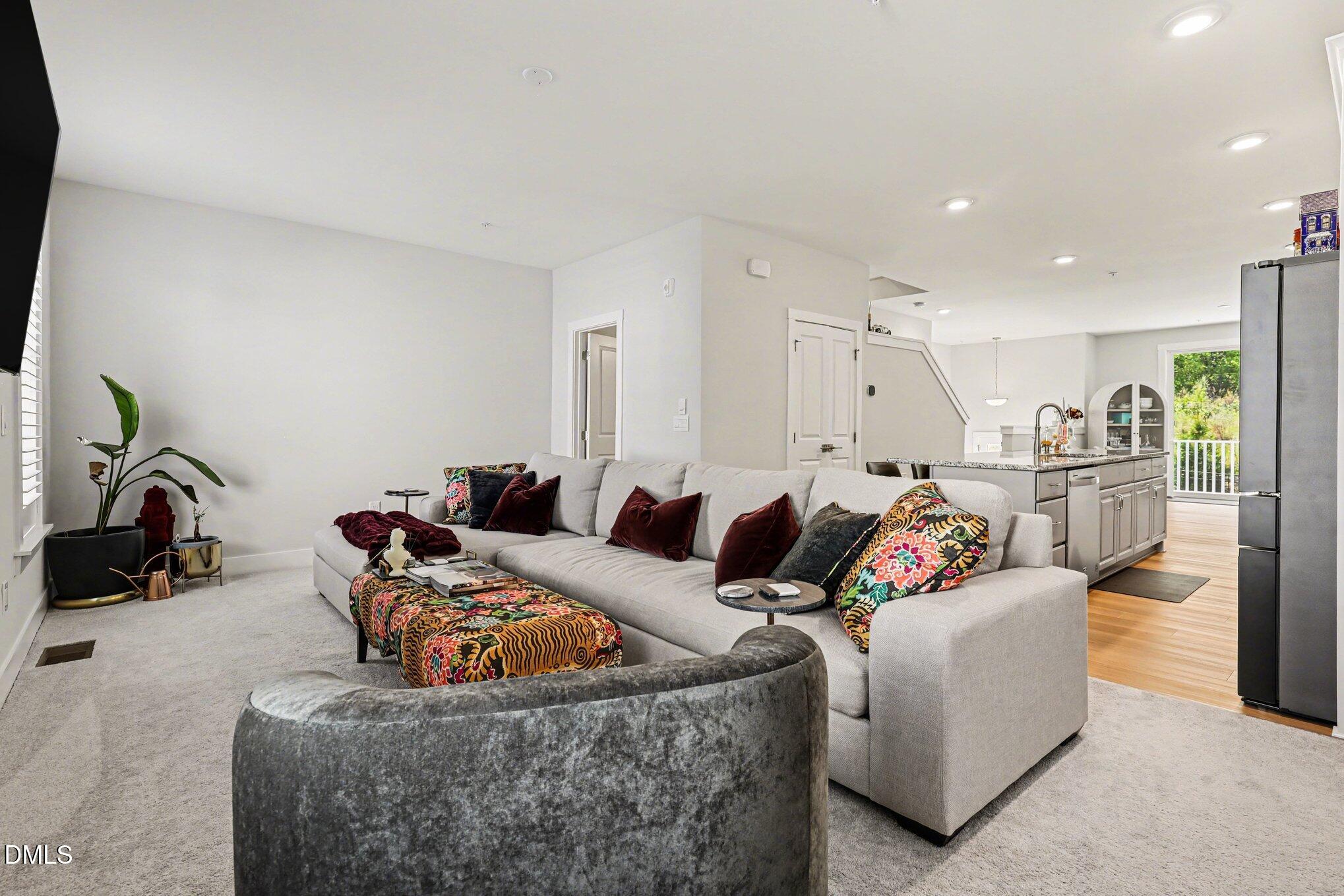 11549 Helmond Way, Unit 115 Raleigh, NC 27617 - Photo 4 of 25 003_file_4777