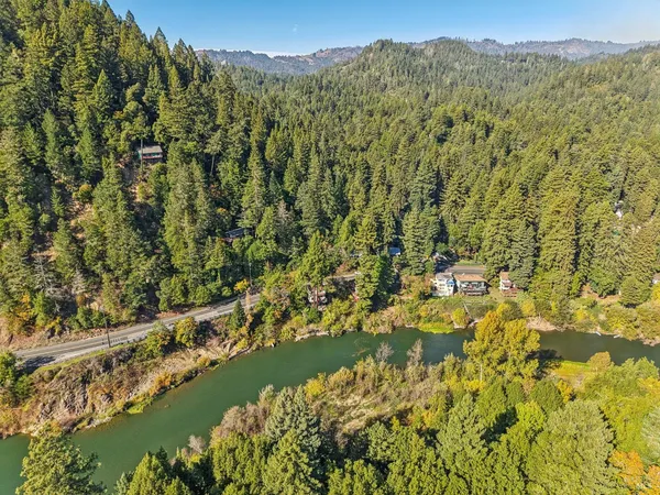 $575,000 | 14619 Eagle Nest Lane, Guerneville, CA 95446