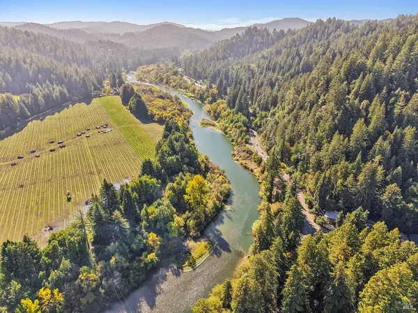 $575,000 | 14619 Eagle Nest Lane, Guerneville, CA 95446