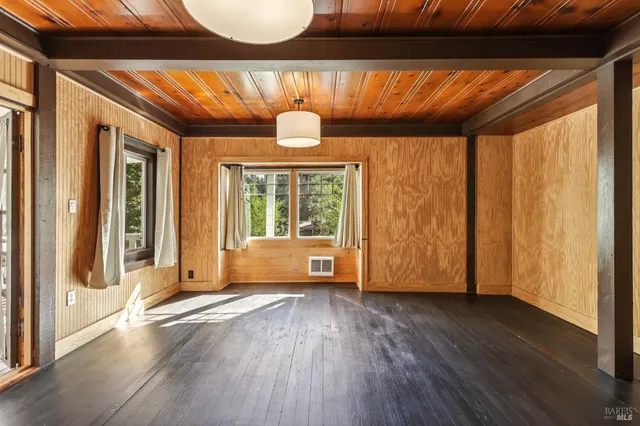 $650,000 | 14619 Eagle Nest Lane, Guerneville, CA 95446