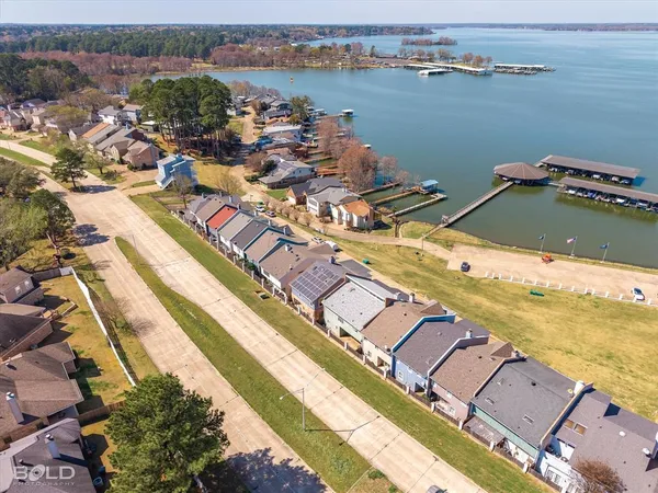 $355,000 | 5736 Marina Bay Drive, Shreveport, LA 71119