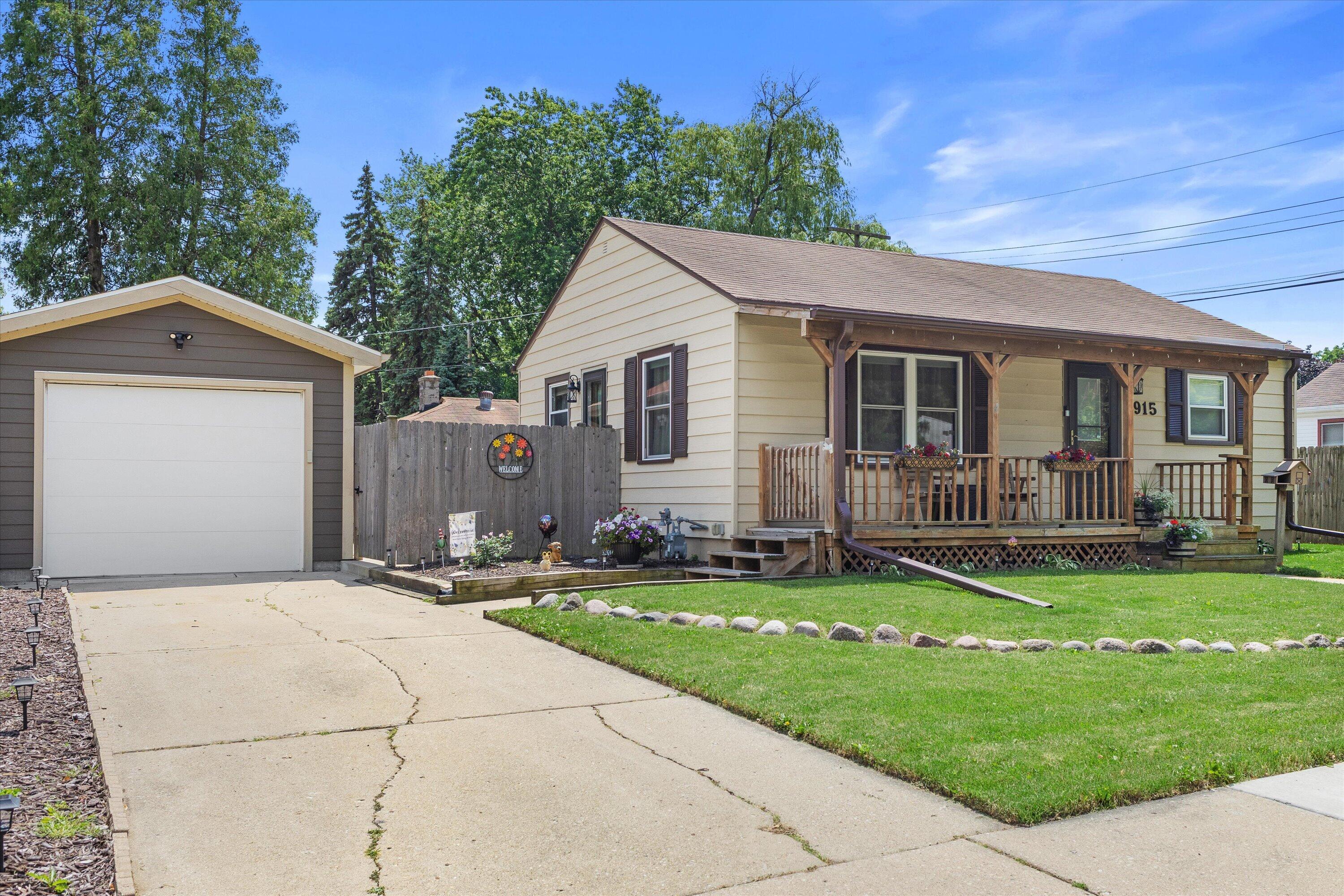 3915 55th Street Kenosha, WI 53144 - Photo 22 of 23 22-KCM-118