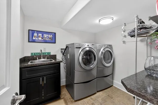 $1,995,000 | 221 West 53rd Terrace, Kansas City, MO 64112